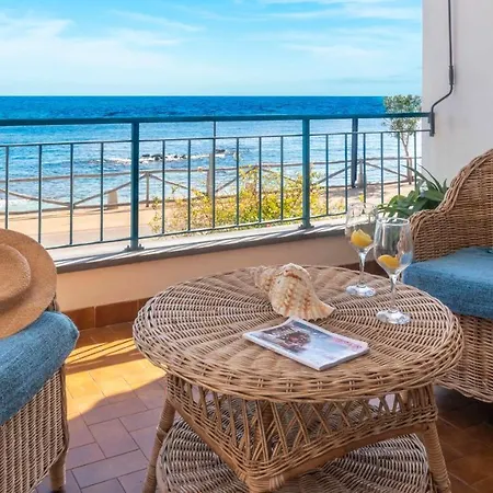 Welcomely - Terrace By The Sea - Cala Gonone Apartment Dorgali