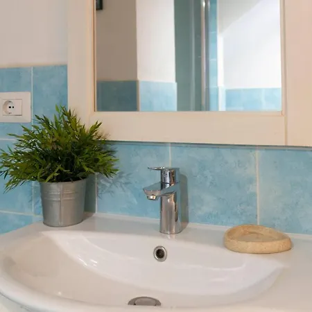 Welcomely - Terrace By The Sea - Cala Gonone Apartment