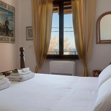 Welcomely - Terrace By The Sea - Cala Gonone Apartment *